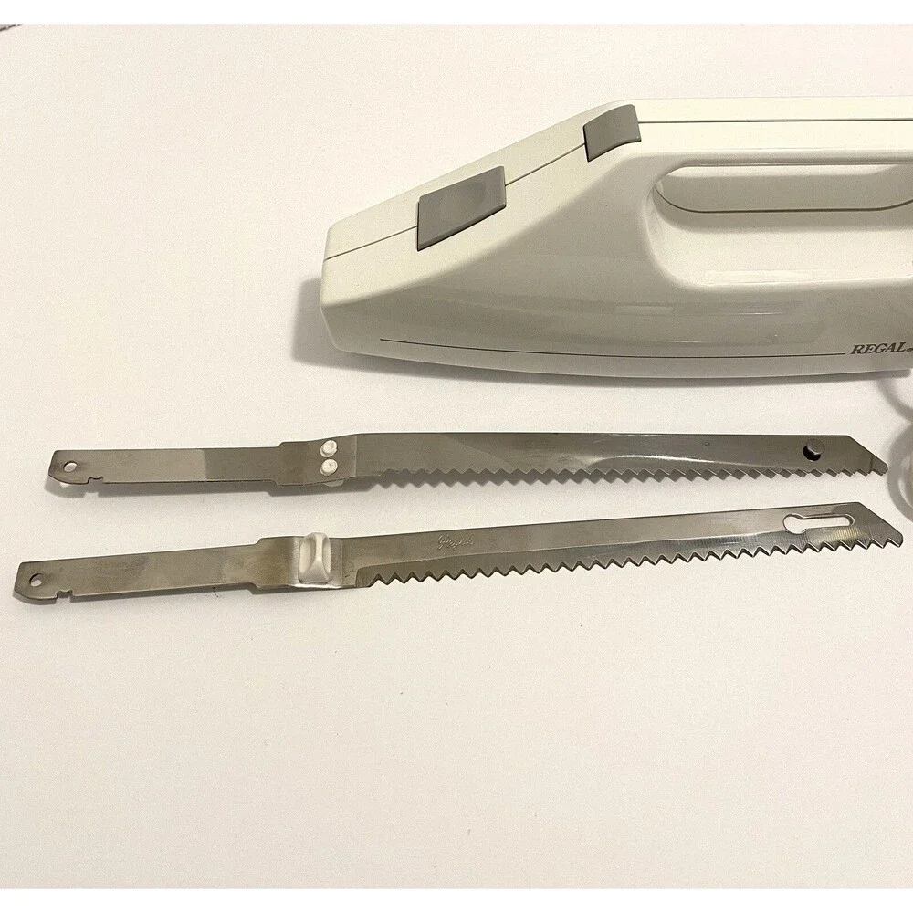 Regal Knife Electric Serrated With Stainless Steel Blades Vintage Tested